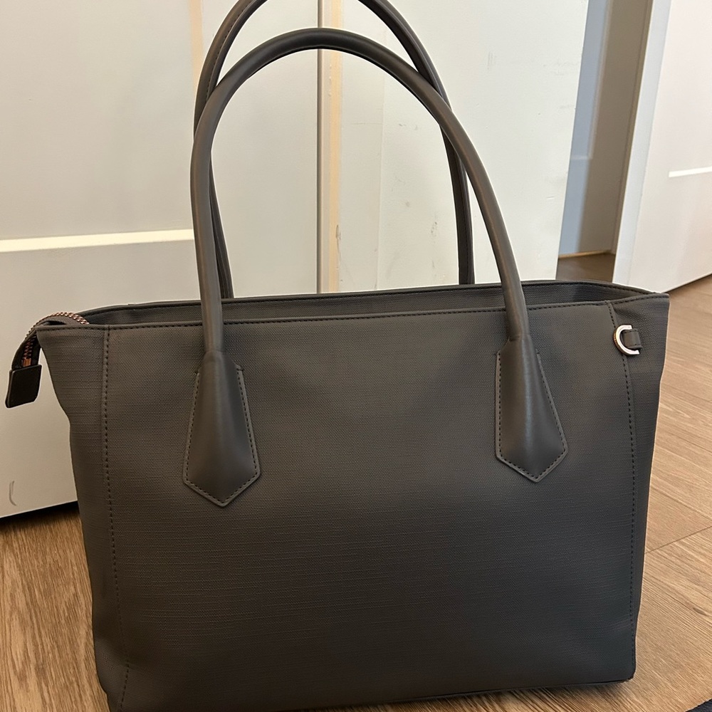 Dagne Dover signature legend tote graphite/grey color